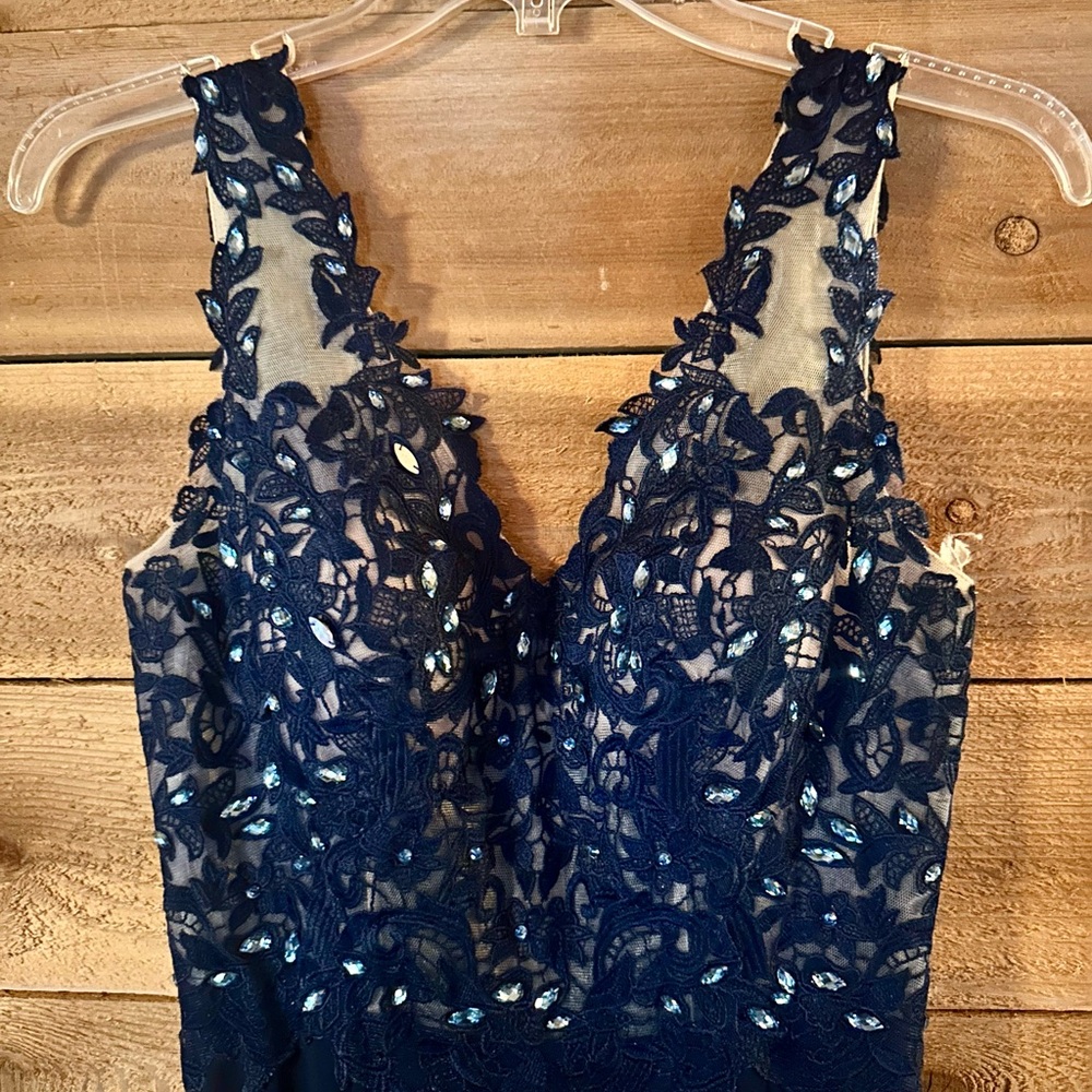 Prom Dress - Picture 2 of 6